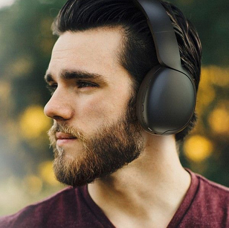 Наушники беспроводные полноразмерные "BTE-010"